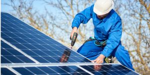Installation Maintenance Panneaux Solaires Photovoltaïques à Besmont